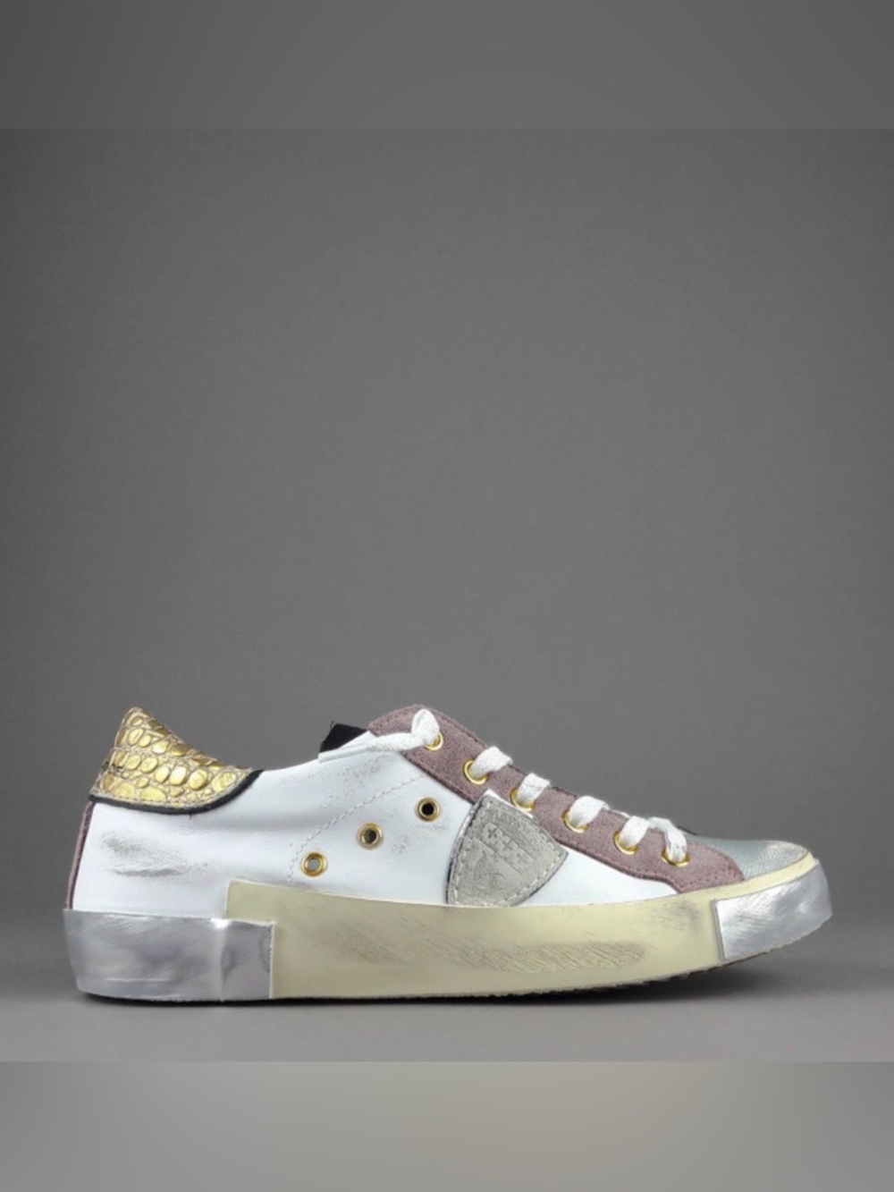 Philippe Model PRSX low top sneakers in white and gold - Size 6